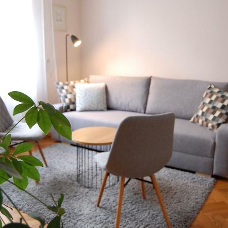 Apartment In The Heart Of Praha Exteriér fotografie