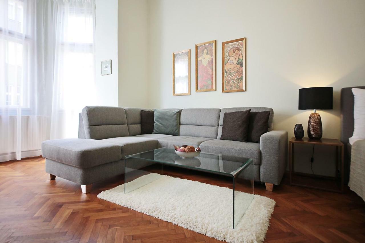 Apartment In The Heart Of Praha Exteriér fotografie