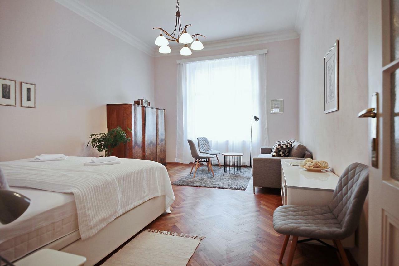 Apartment In The Heart Of Praha Exteriér fotografie